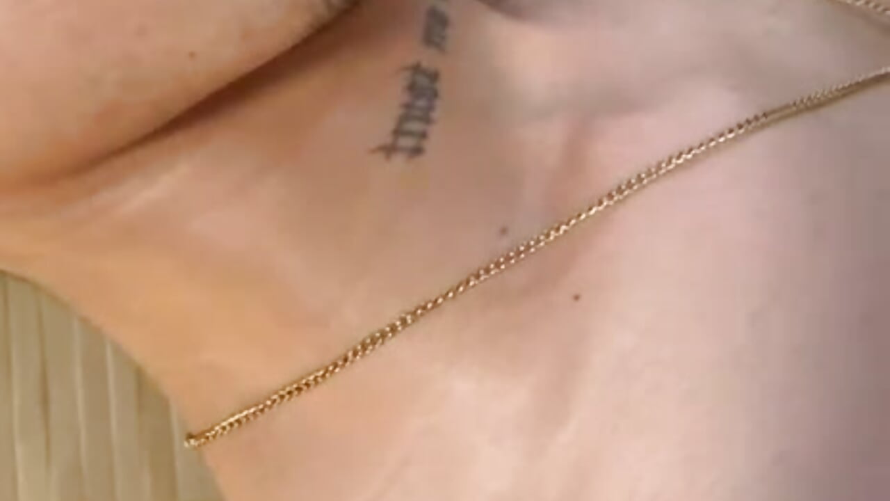 SEE ALL MY TATTOS! – video af ConanGape cam-model