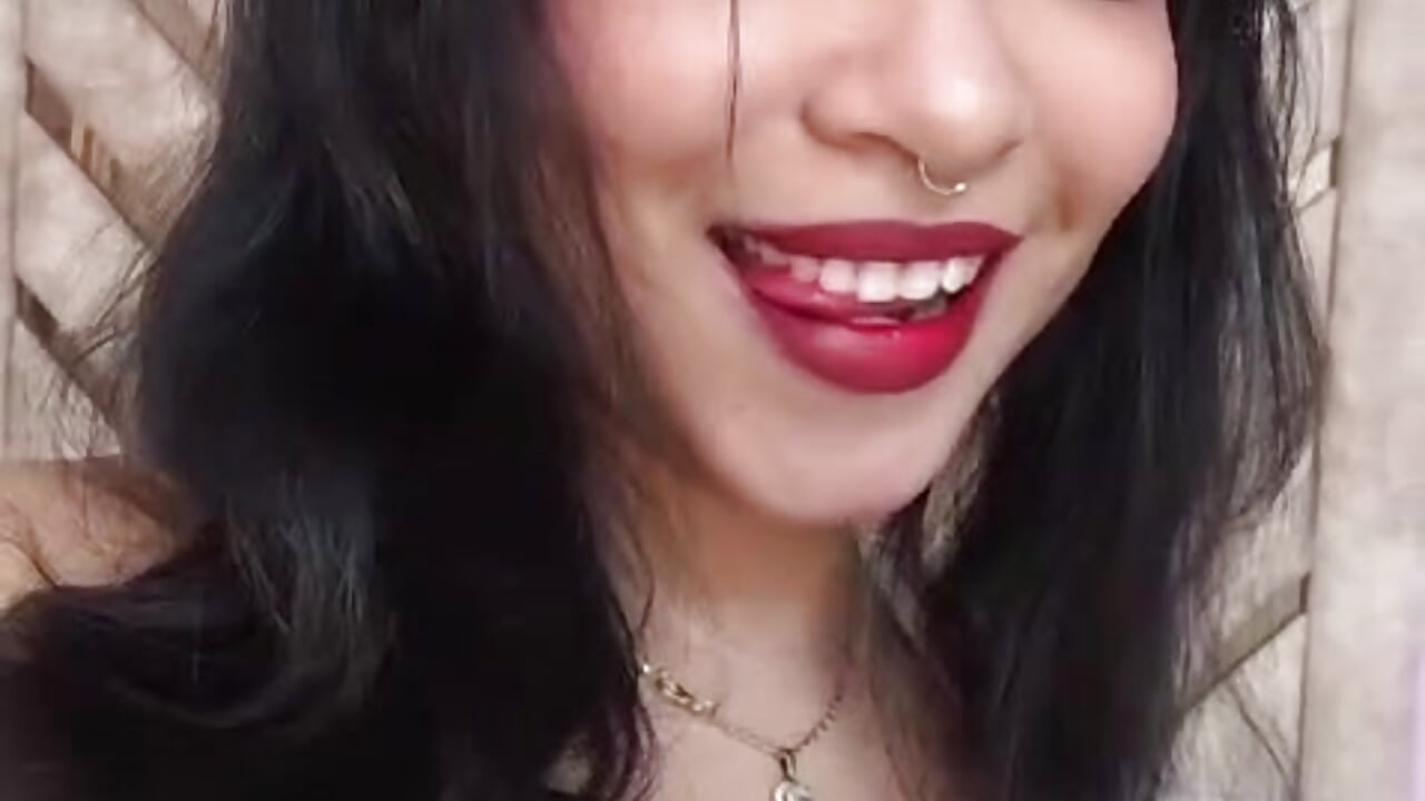 💜✨ - video của người mẫu cam Maddy-Dove