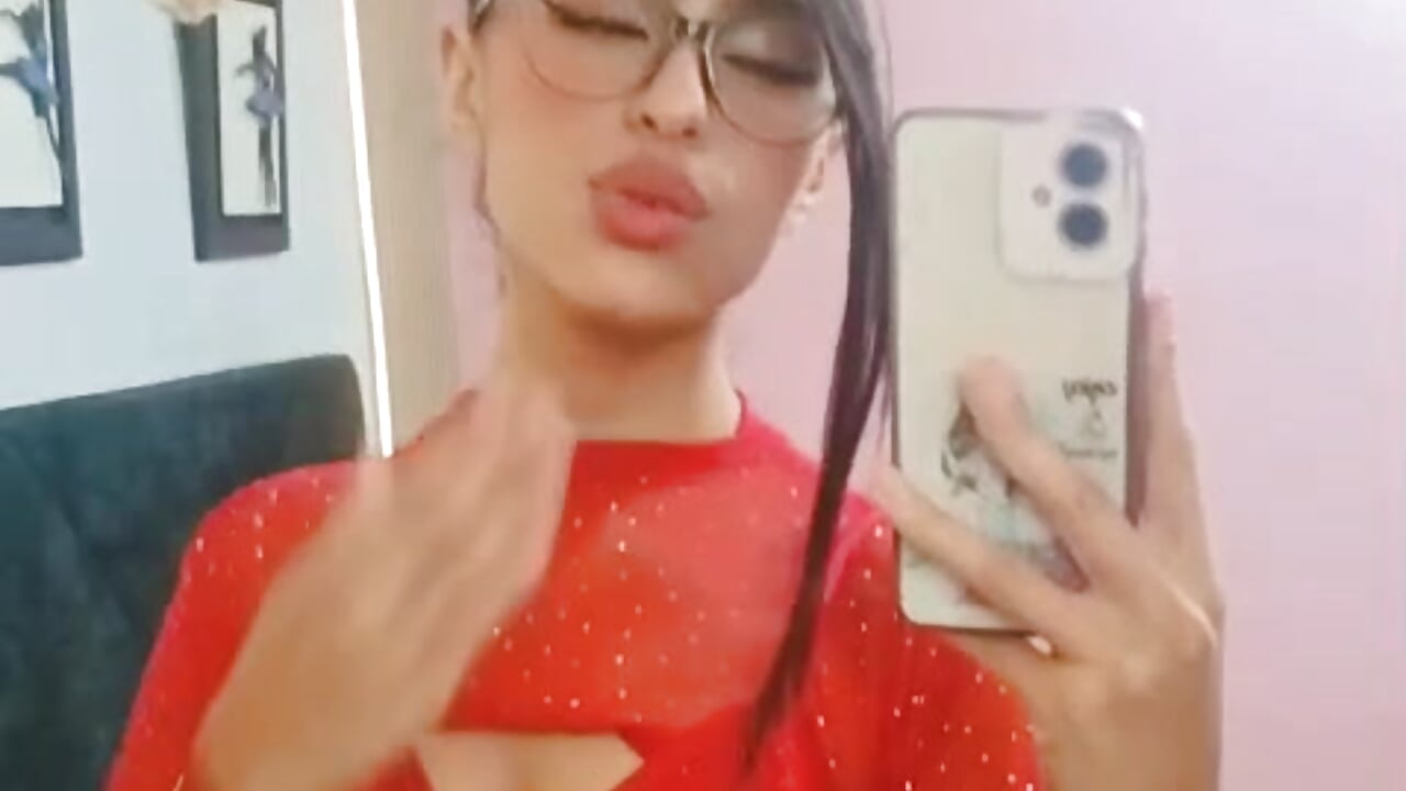 Kisses and lots of love ✨ – video modela na kameri LilithDesire_