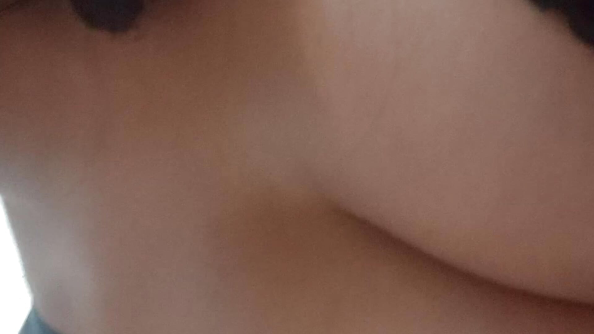 Pechos 😏 digo 😘 besos