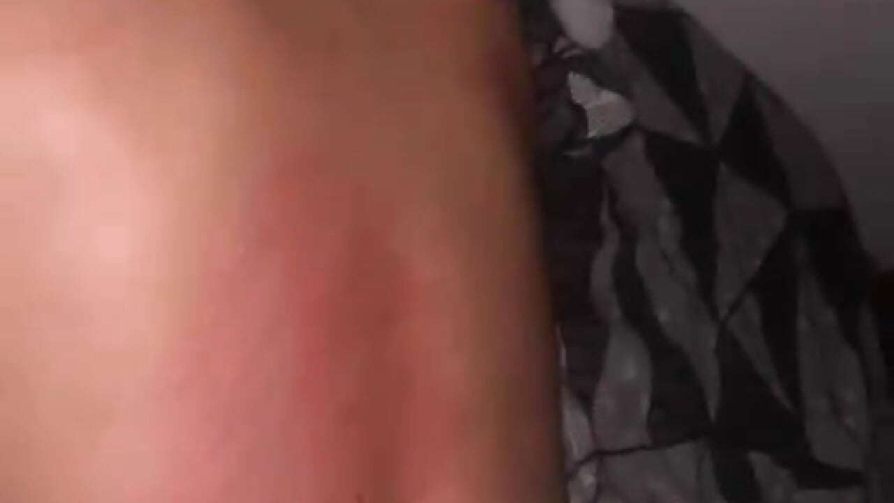 Sexy red back 🔥