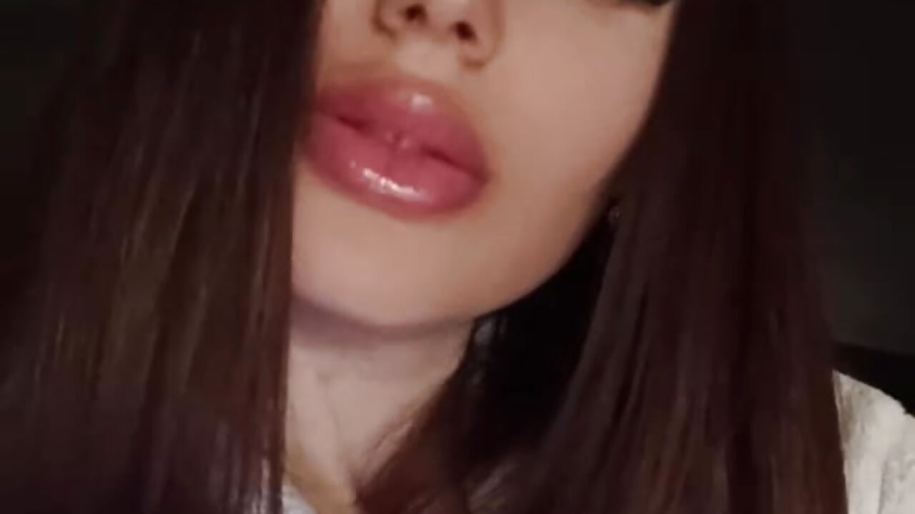 😋 - video của người mẫu cam MissMaryyy