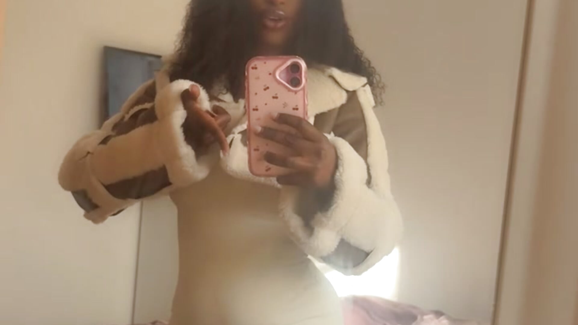 Thick Ebony - video by velvetvandalx cam model