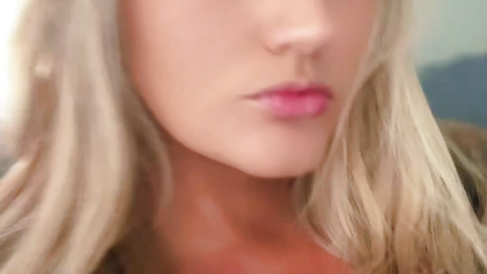 1f9c3063e78246bb929623babbb5a2d9 - video by thebeachyblonde cam model