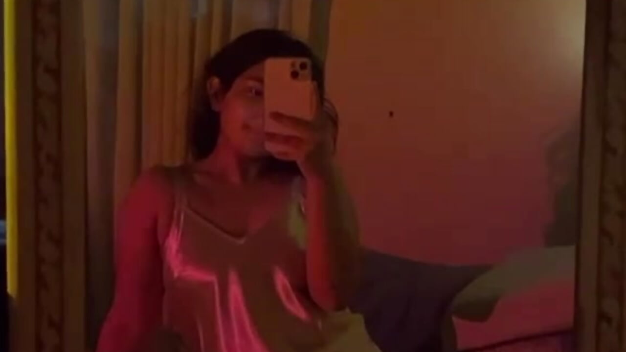 24a312ed-60b2-4f56-a707-5f7cb6f00253 - video by Babyandre_00