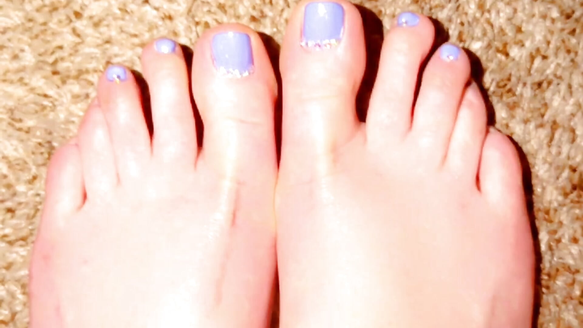 Fresh pedi - video by Poisonedpeach