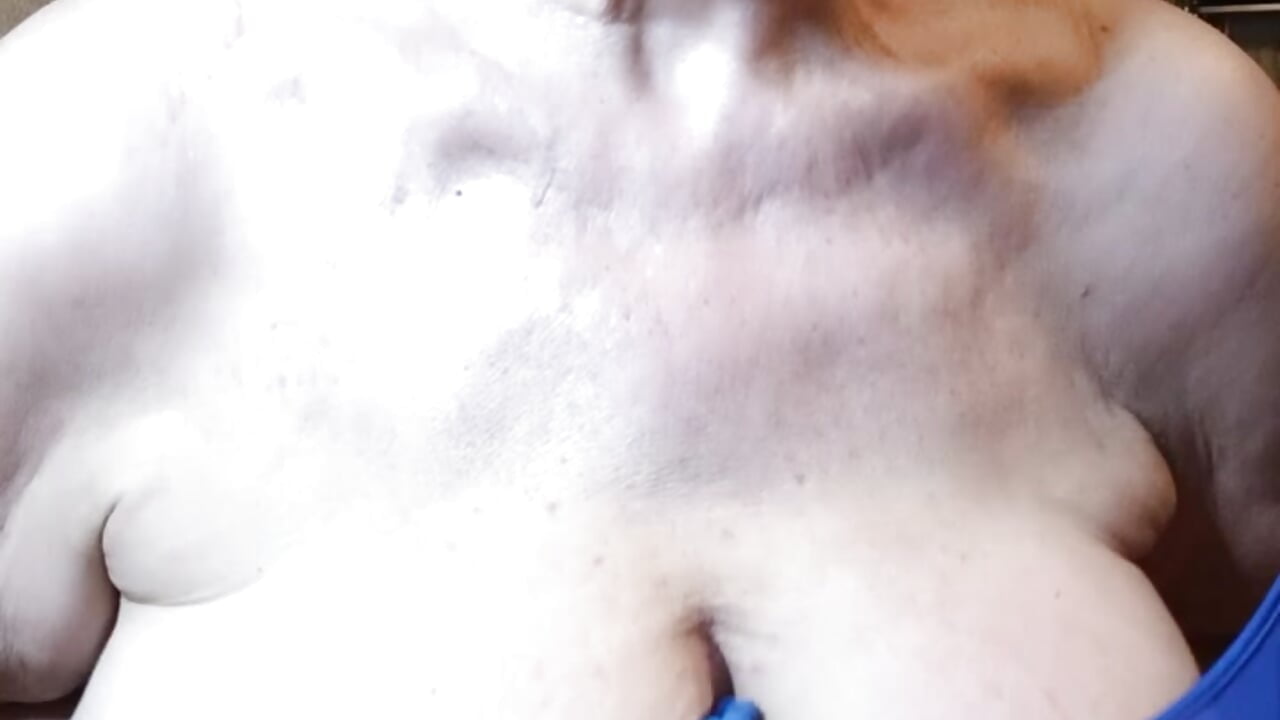 Massage my boobs with your cream－カメラキャストのWena-Sweetyの動画