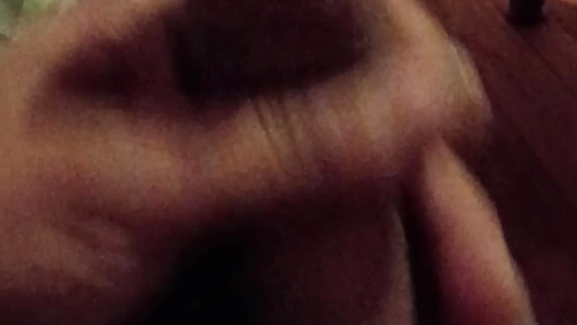 Lady's want more – video od webkamerové modelky Lildick1100