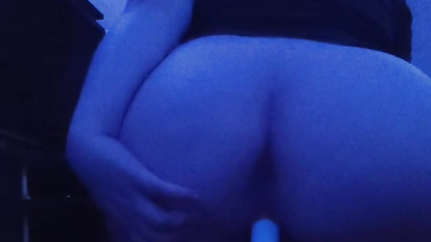 video_2026-08-23_22-36-19 - video av HelloKinki cam-modell