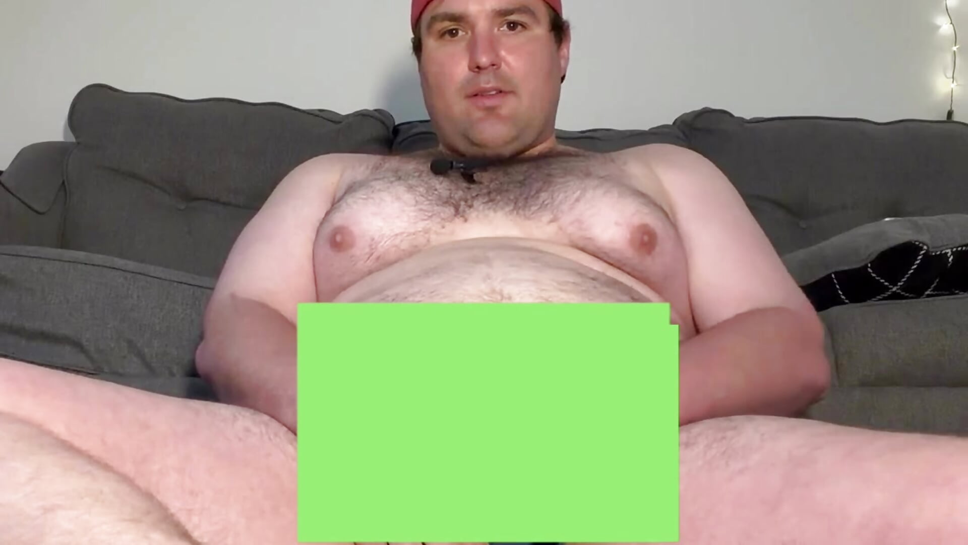 SPIT - video oleh model kamera ChubbyGayBigFeet