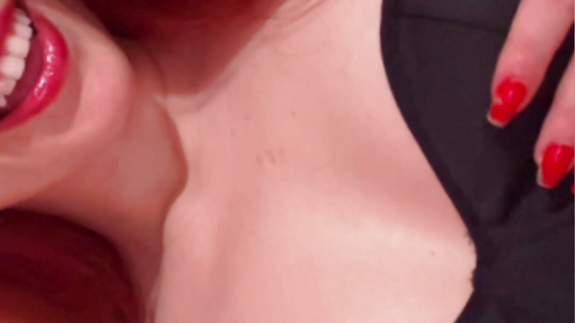 Vem me ver dançar para você bebe 😈 - video di Giulia_Castilho modella di cam