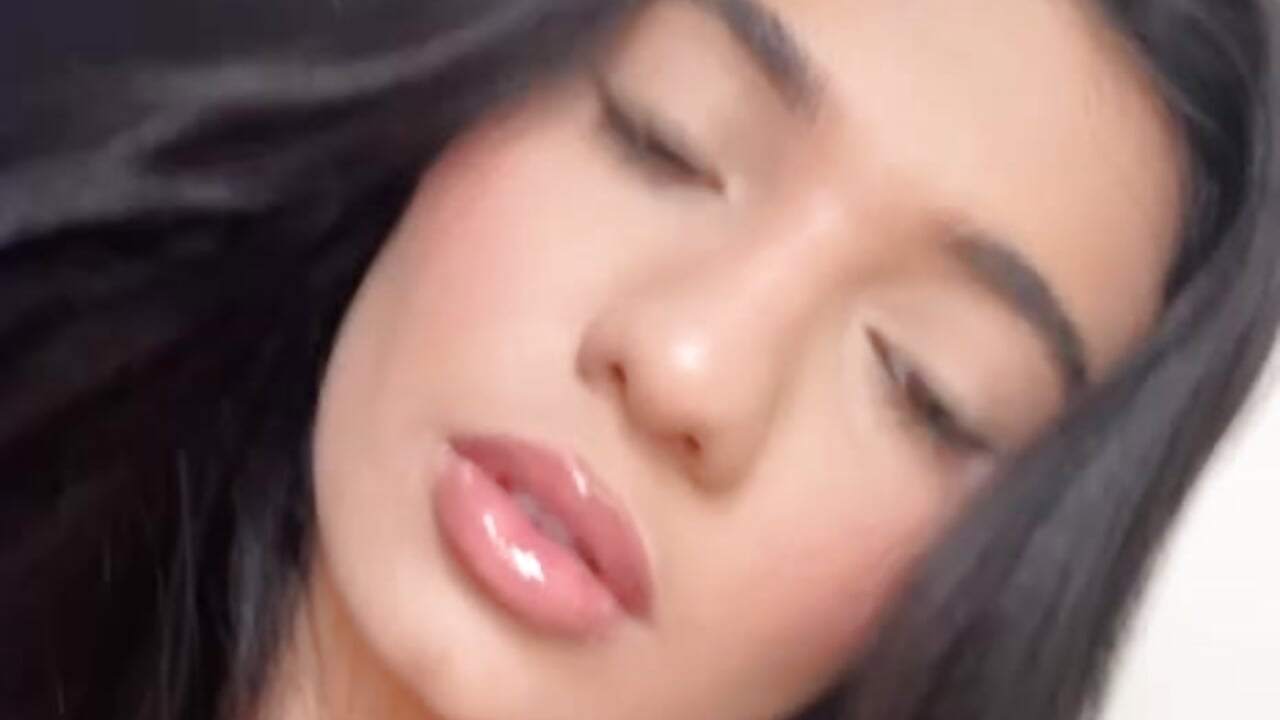 me - Rose_Desiree adlı kamera modelinin videosu