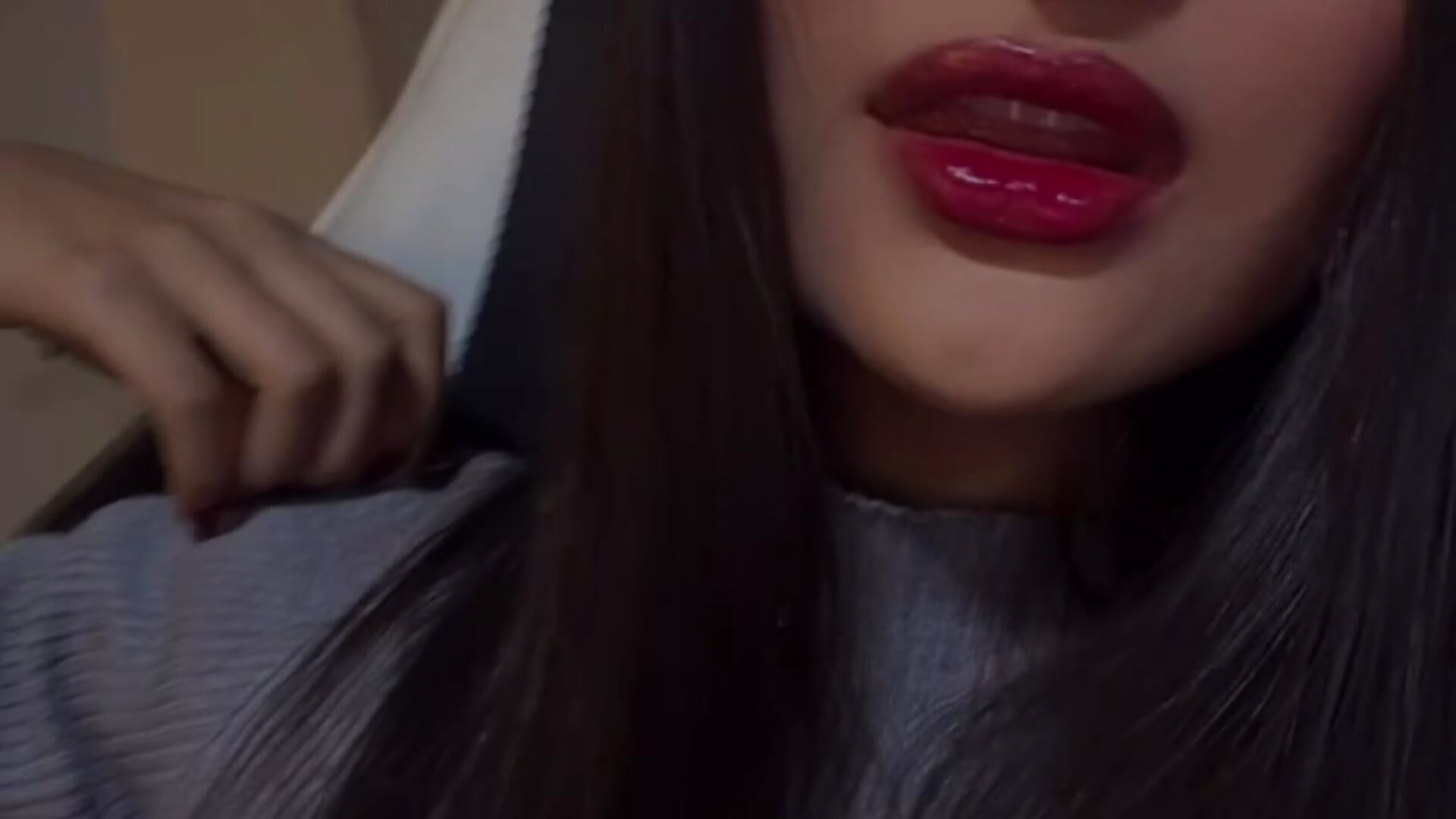 🖤 - Aylin-fire adlı kamera modelinin videosu