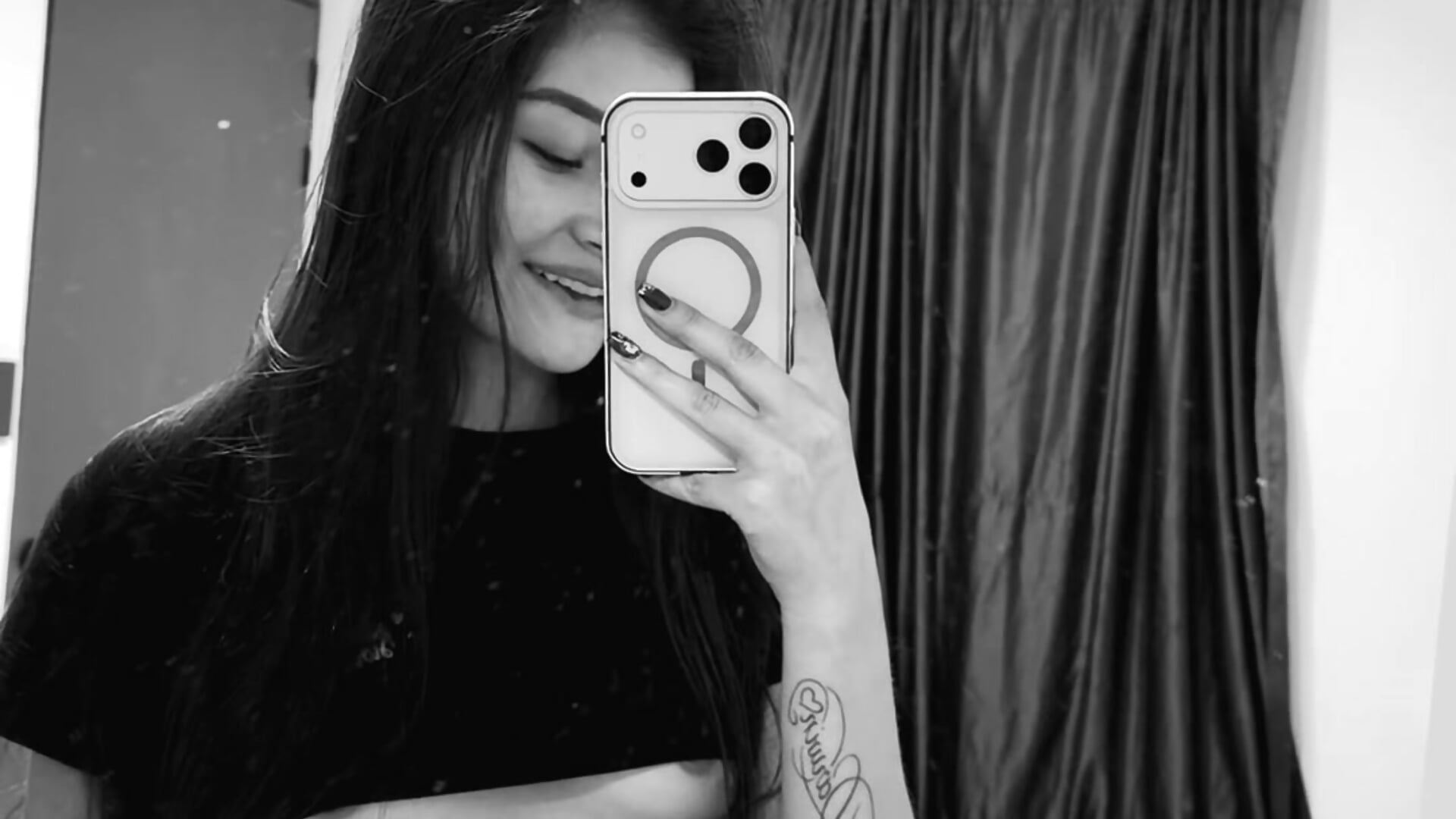 ❤️ - video by Aylin-fire cam model