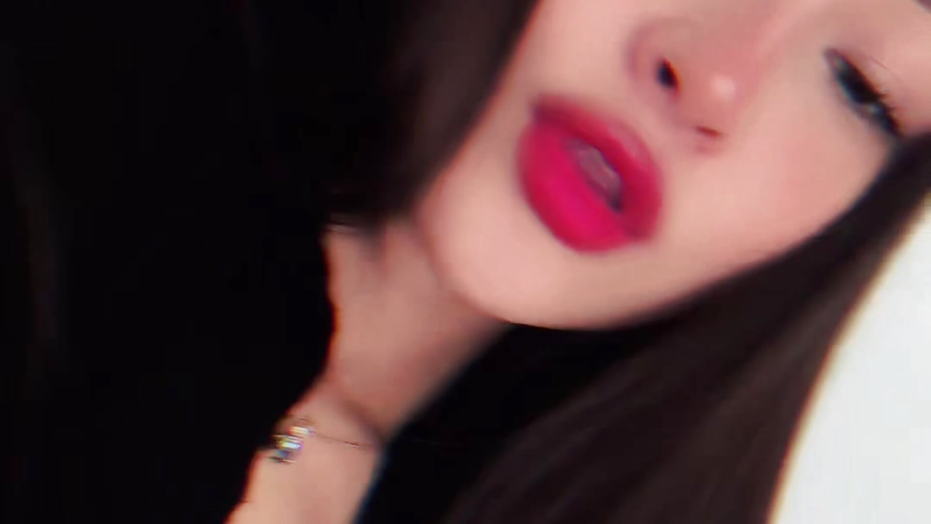 💋