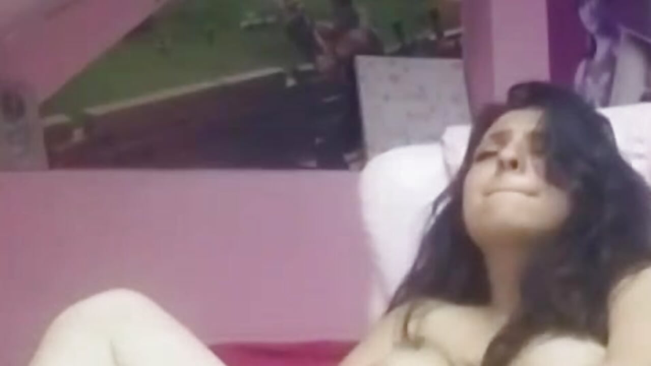 Fingers - clip cu mily_x model videochat