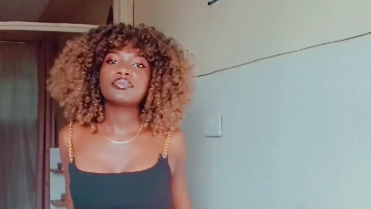 1b0731d2-b20c-4219-926e-85faa3c8c125-1_all_2468 - video by Chocolatspeach cam model