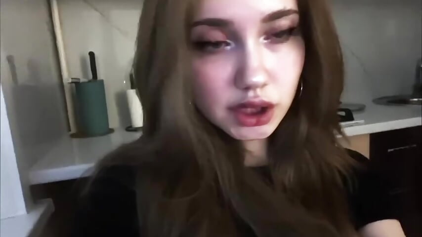 Welcome - clip cu MiraNight model videochat