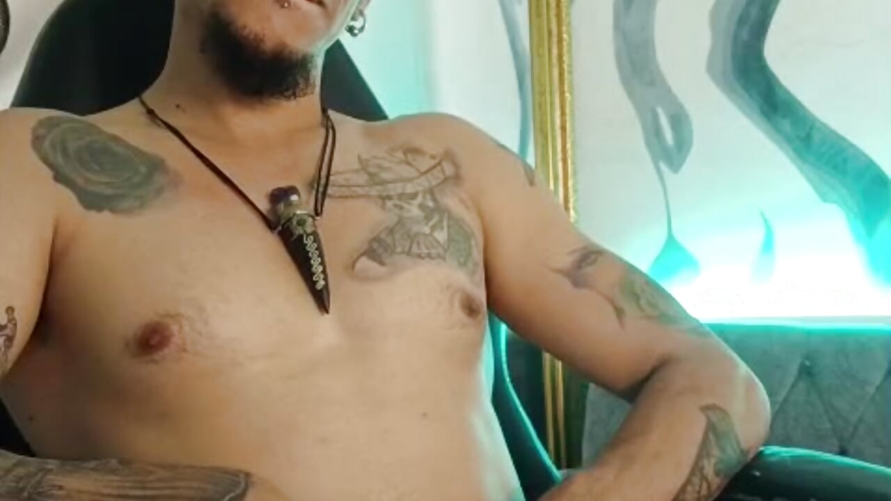 AntonyEvans - Clip popular cu modele videochat 9780