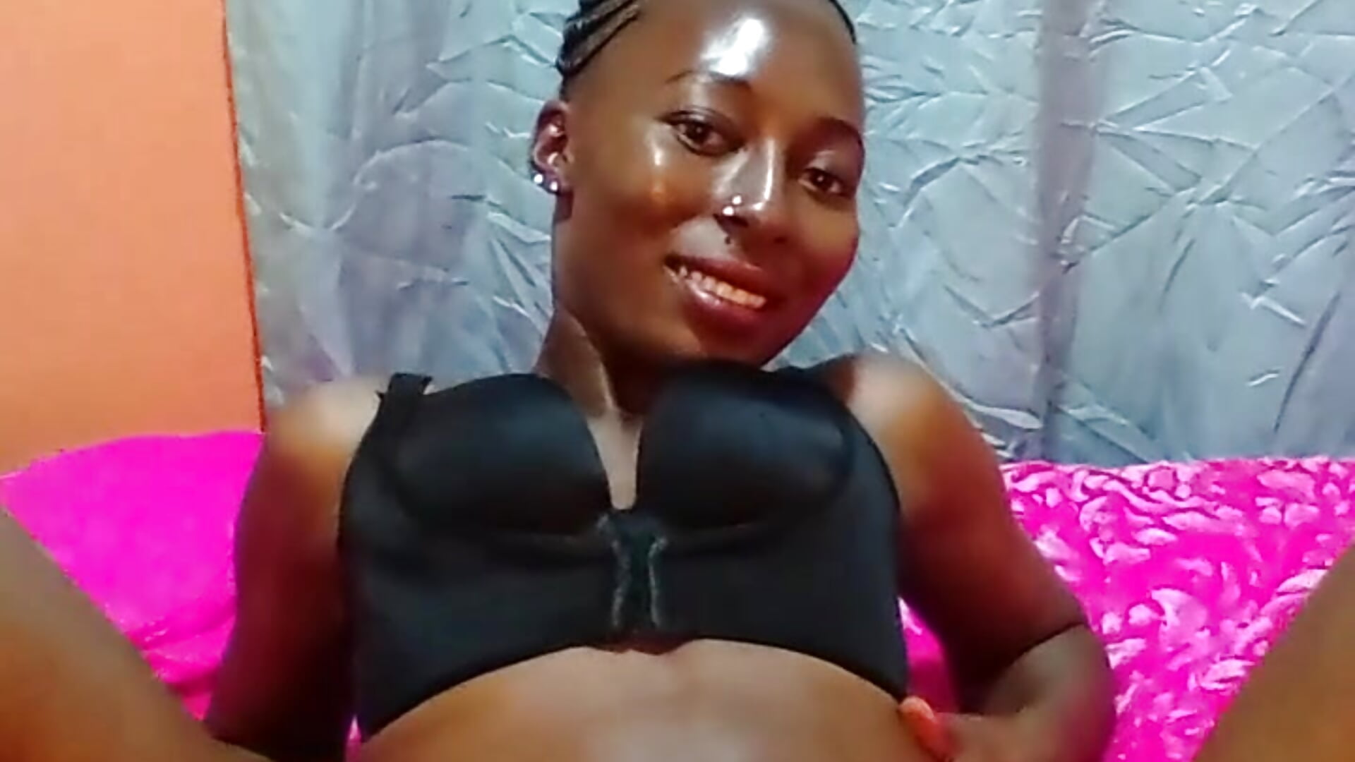 sssssstv – video modela na kameri Melaniel