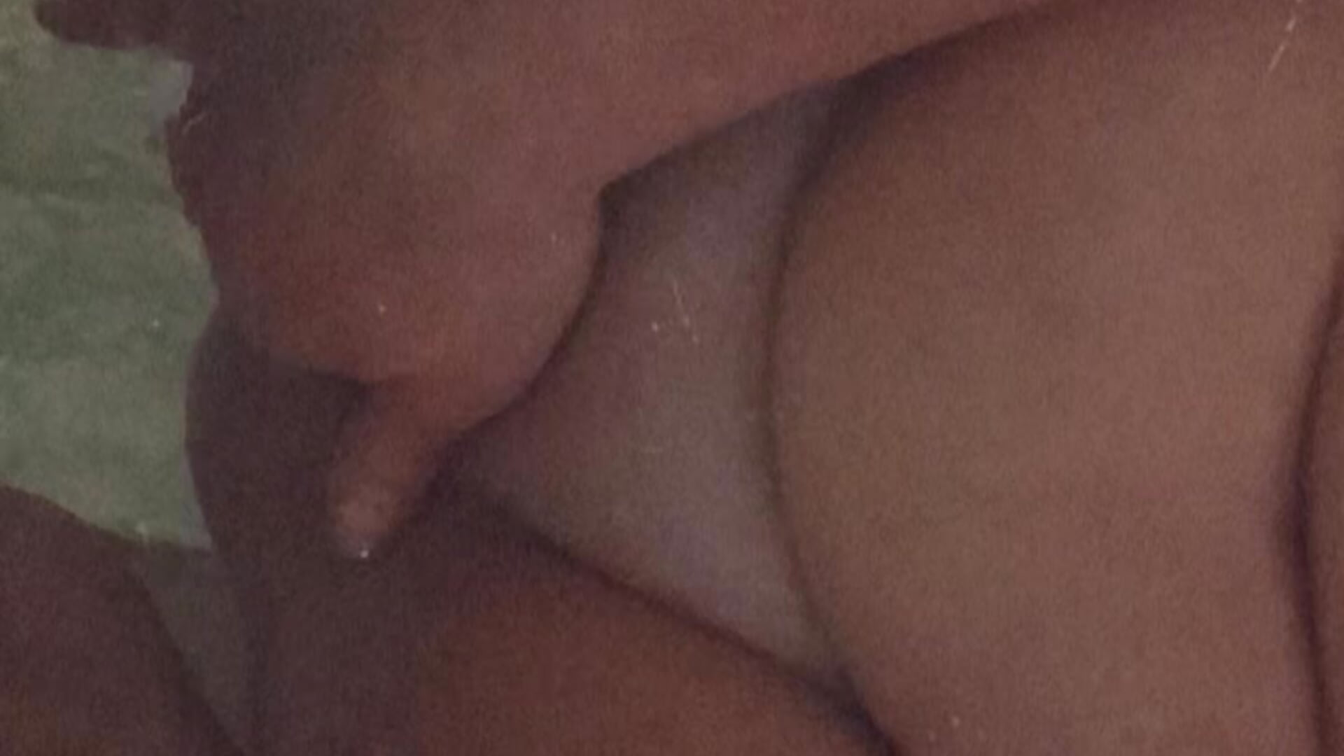 First Time SQUIRTING 💦💦 - video by Luciouslesha cam model
