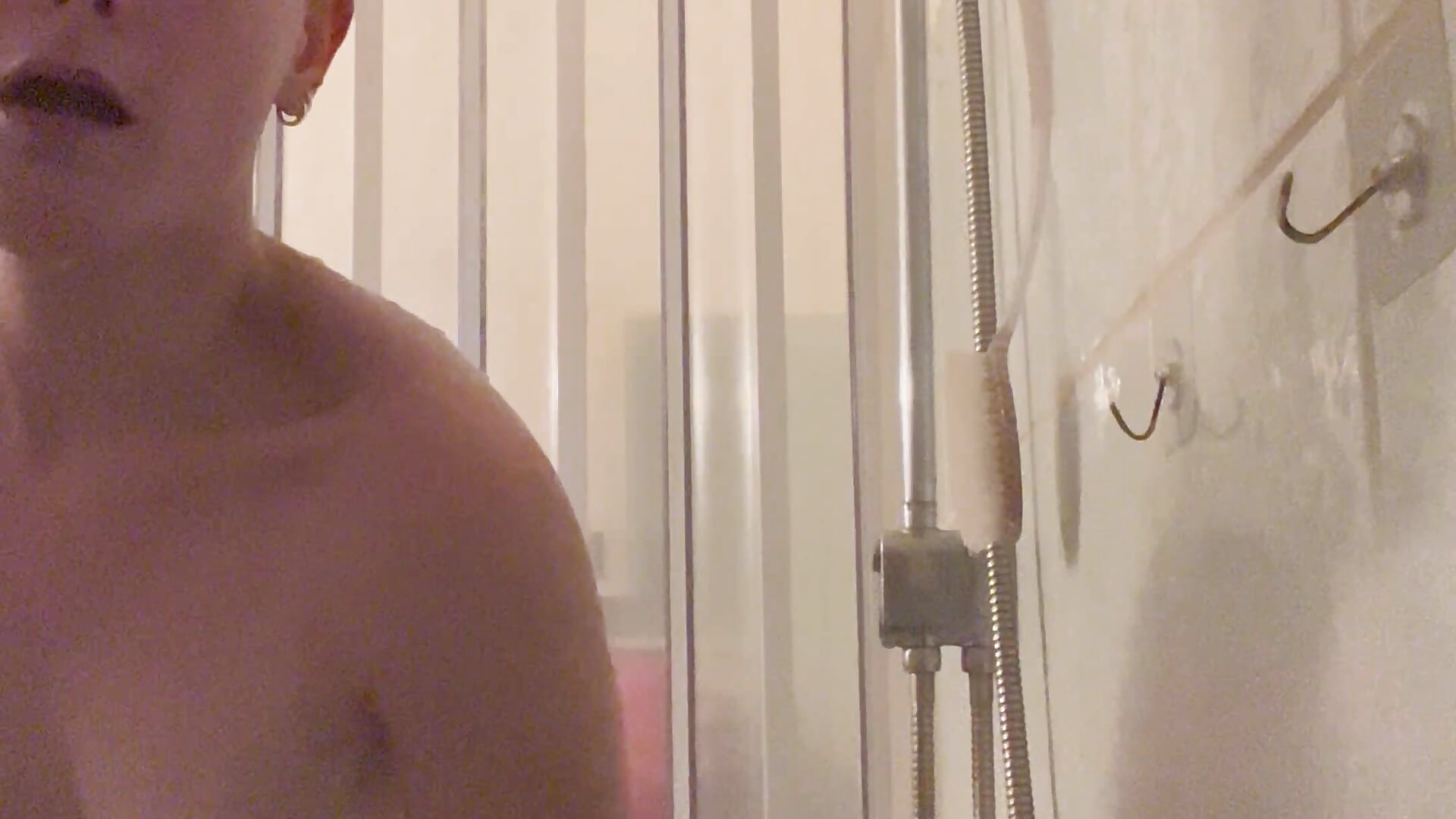 Je m’amuse sous la douche 🚿