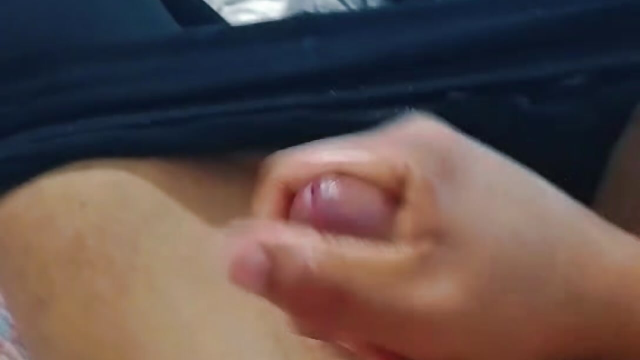 Cum on stomach 💦🥵