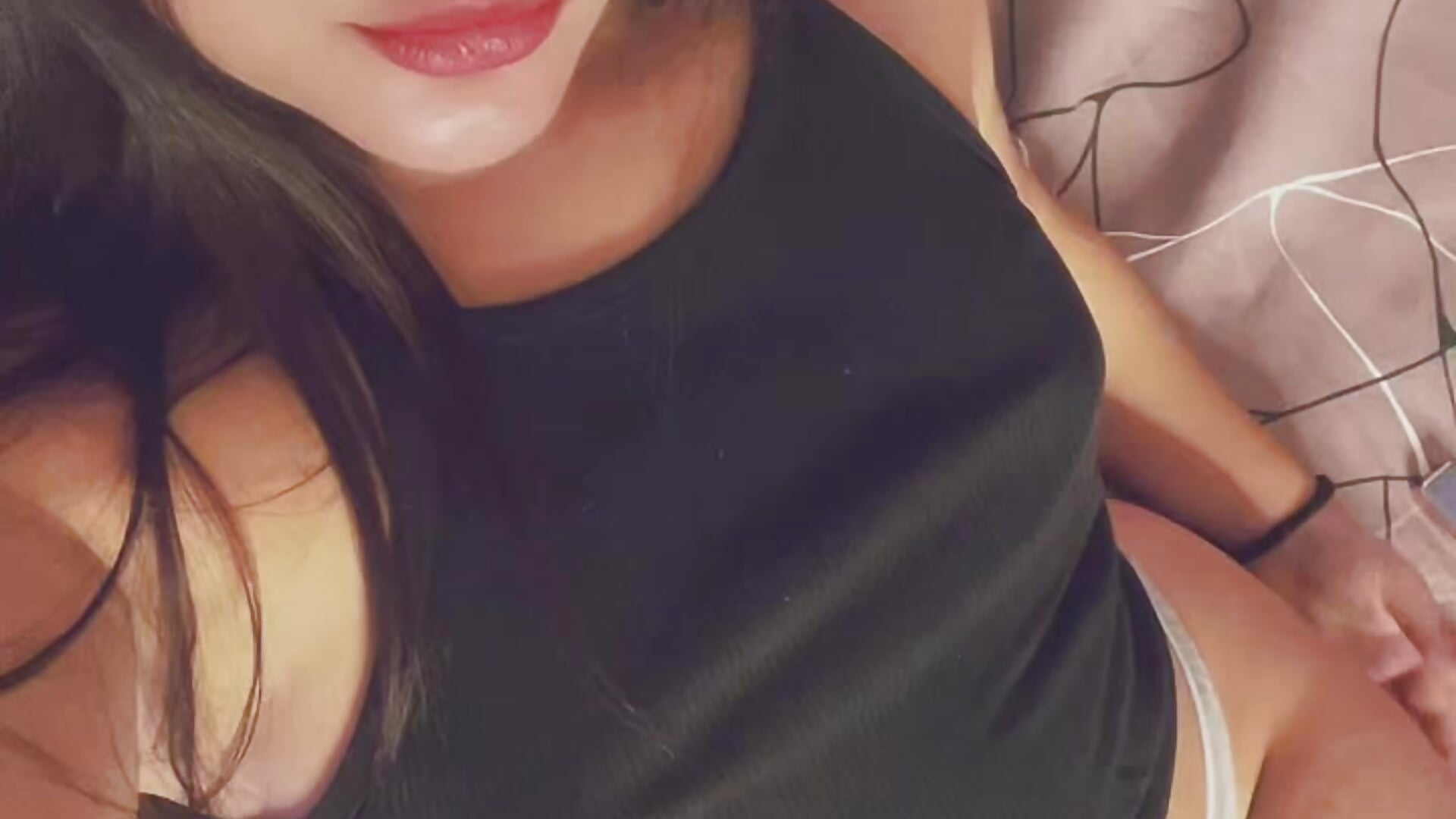😜 – video af ElisesMuse cam-model