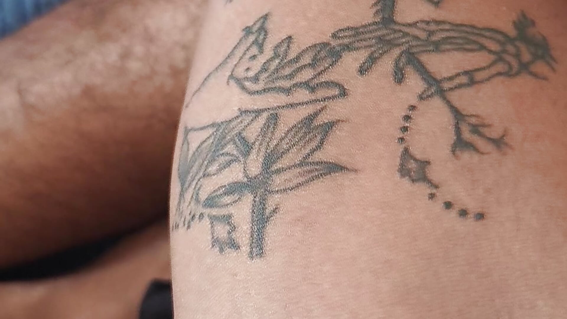 Tattoos — filmik mr_bigdivk, modela(-lki) na kamerkach