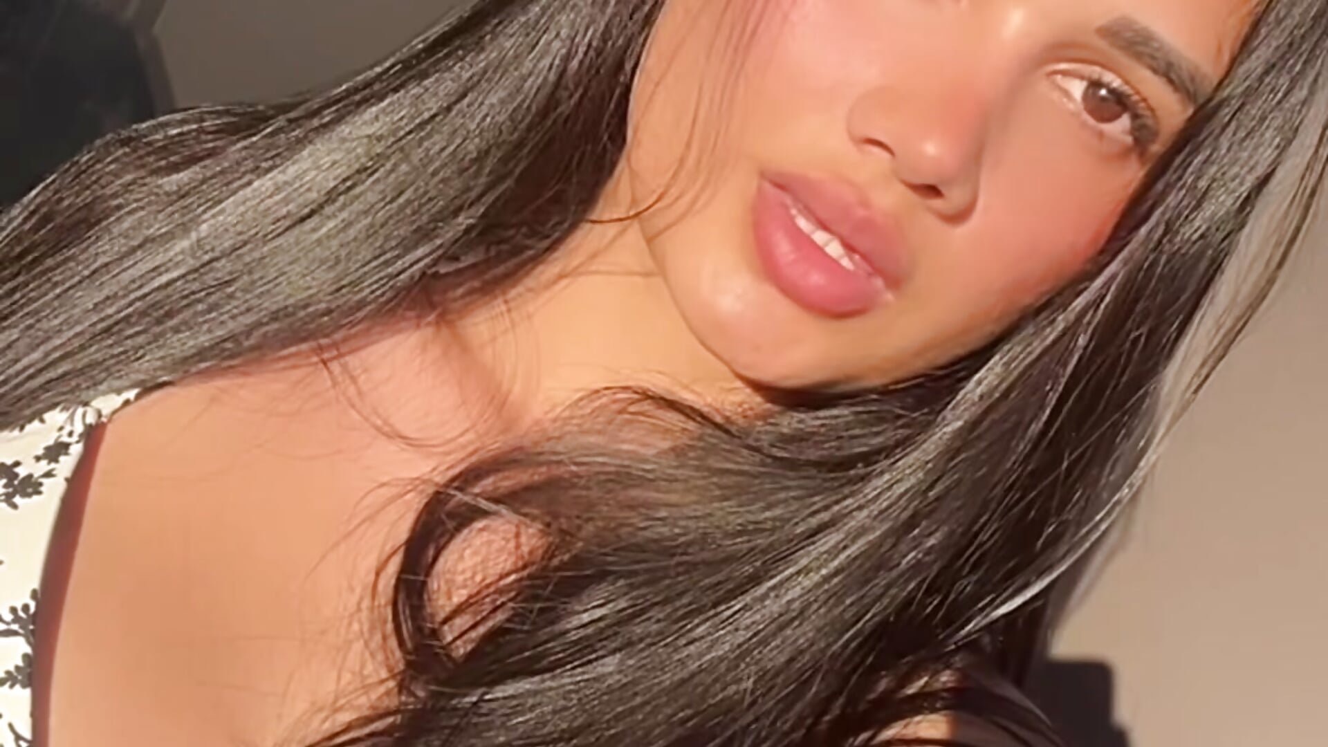 Nice girl 🥰 - video by AnnitaG cam model