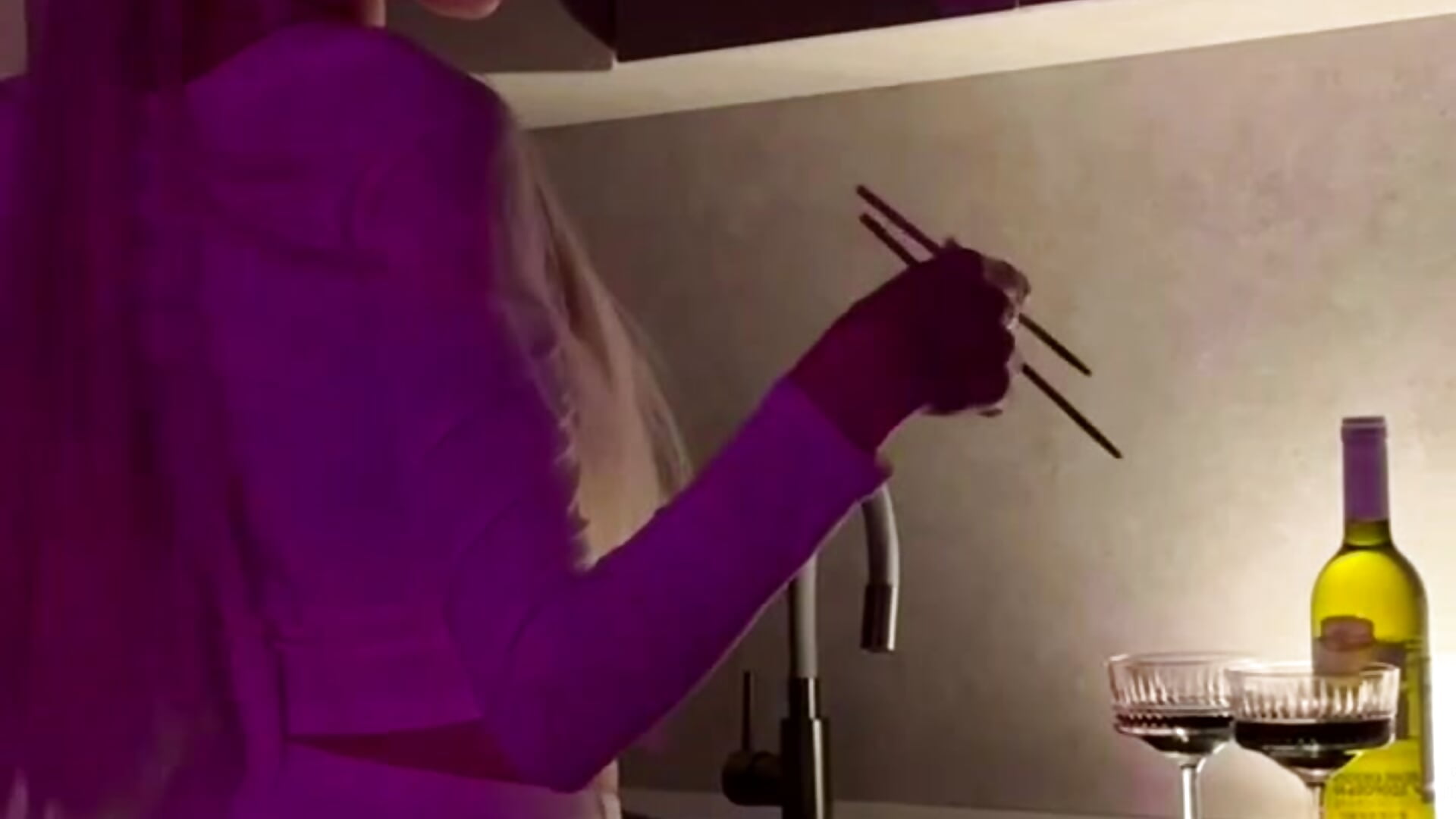 vibe - video by Lolla_Tblonde cam model