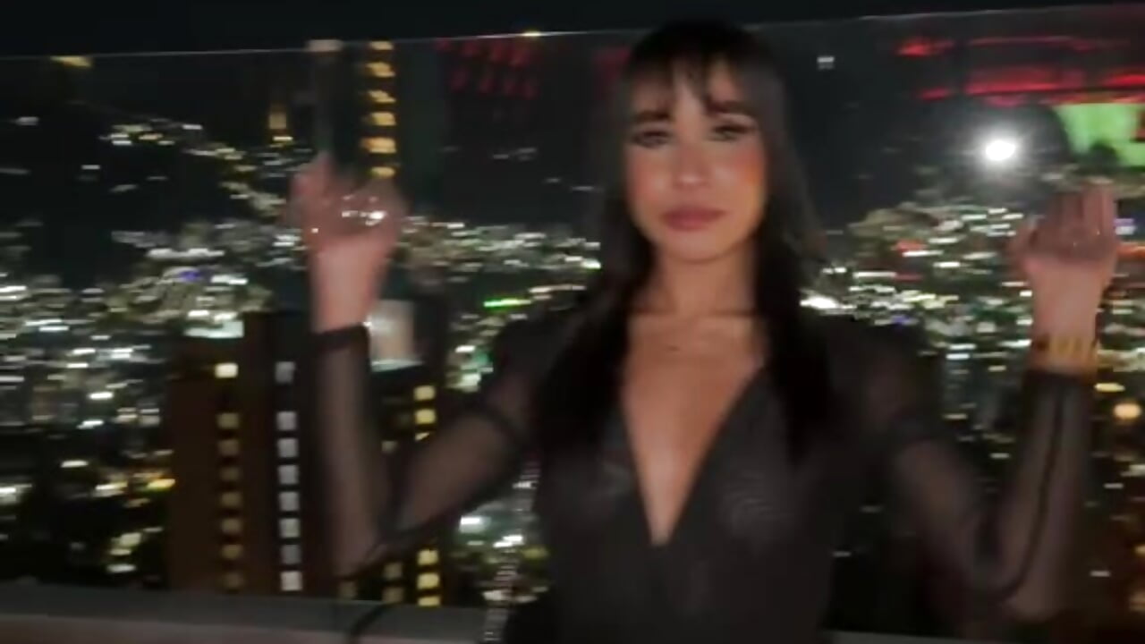 HOW DO YOU LIKE THIS VIEW? 🖤 – video af Naomi_Silk cam-model