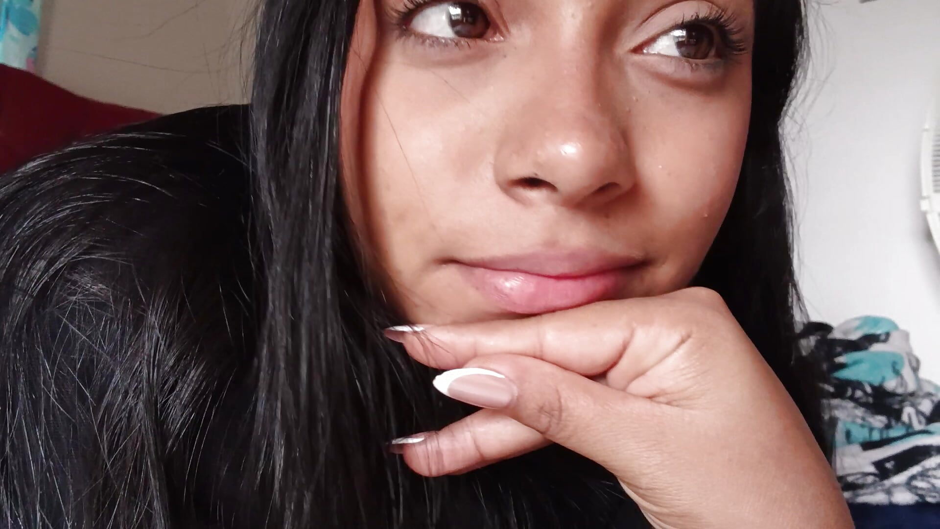 Besos 💋 - video by Leilaplus0s cam model