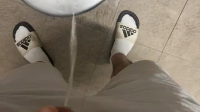 Public wc