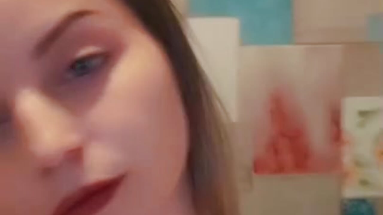profile-intro-video-1780281053 - video by cloedesantis03 cam model