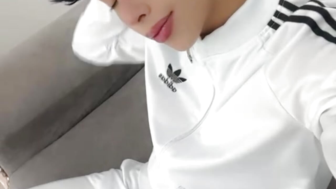 👸👸 - video by DavidUnleashed