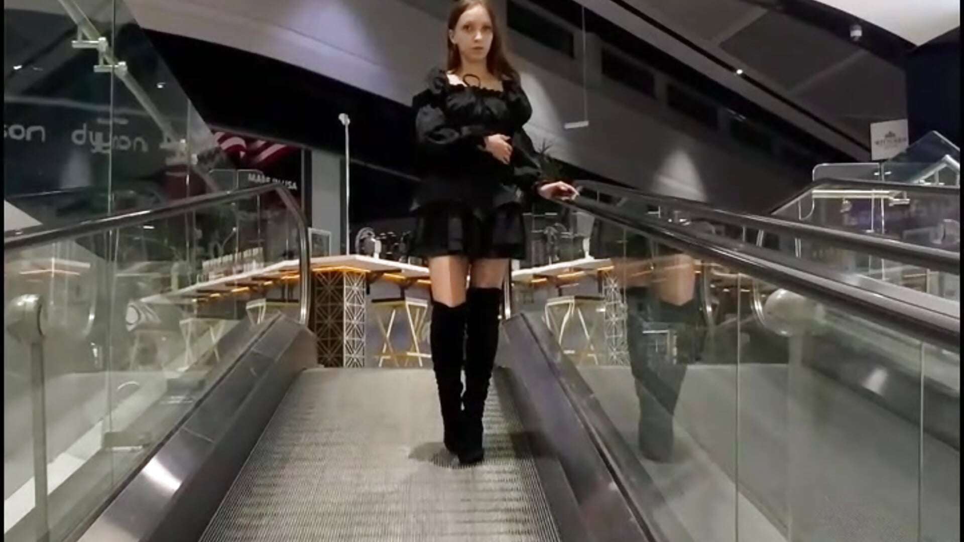 Го домой... – video modela na kameri angelin_a2011