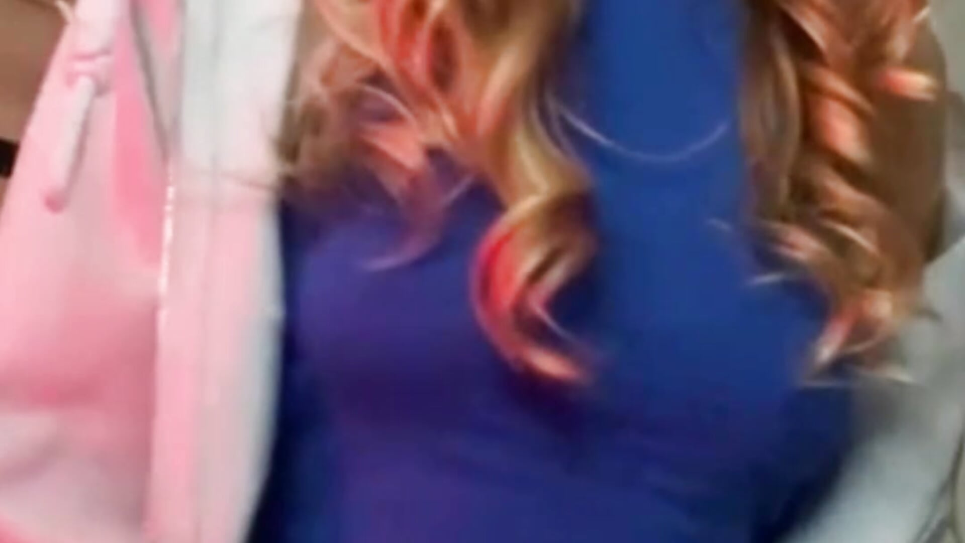 a little cheer for u - Vídeo de HeIen_cute, modelo de vídeos