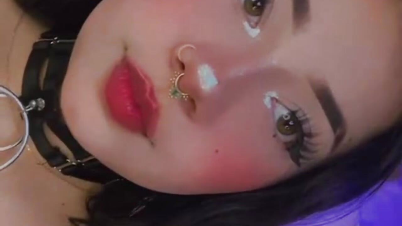cutiee - video by sophierussel cam model