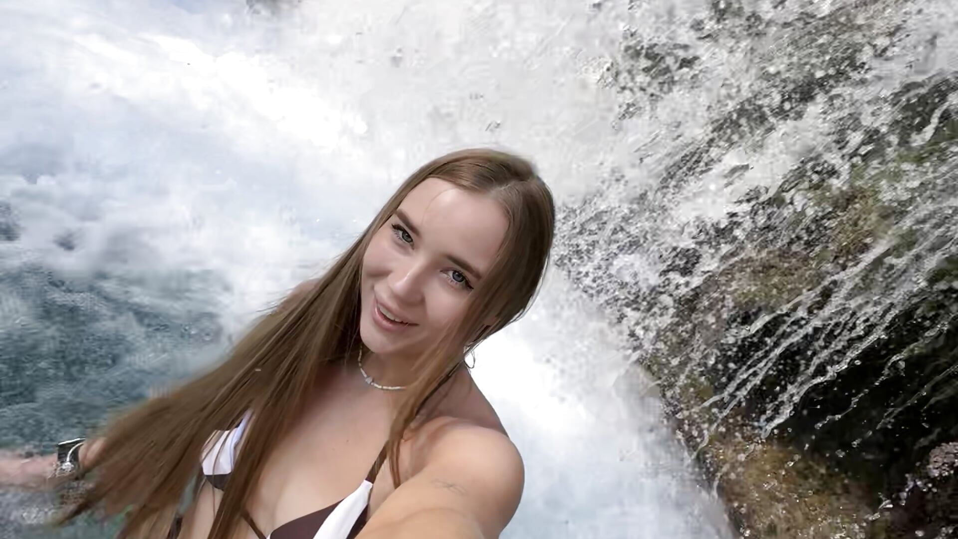 🌊🌴🌸🍃Reconnecting with nature🌊🌴🌸🍃 – video od webkamerové modelky Mia_Luxes