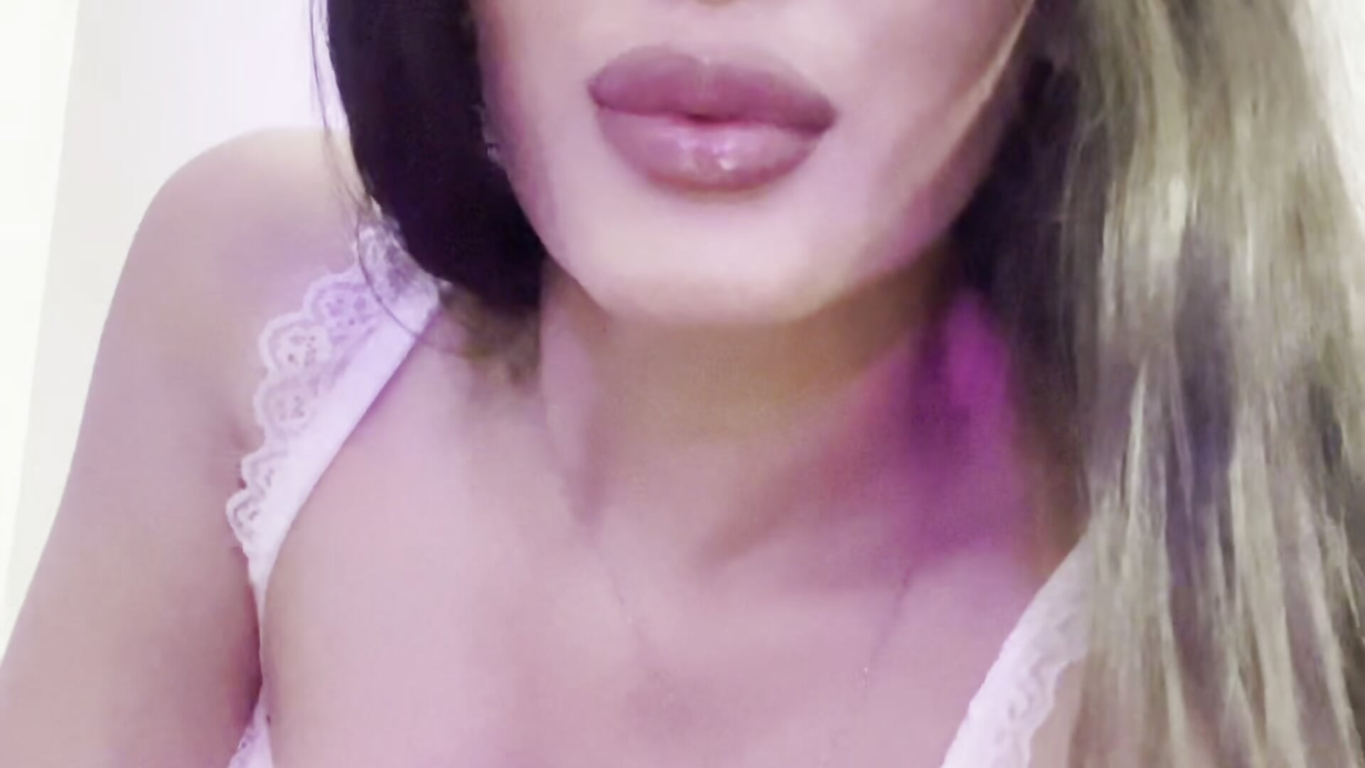 🫦+Vibe🫦 – video af lilly_mighty cam-model