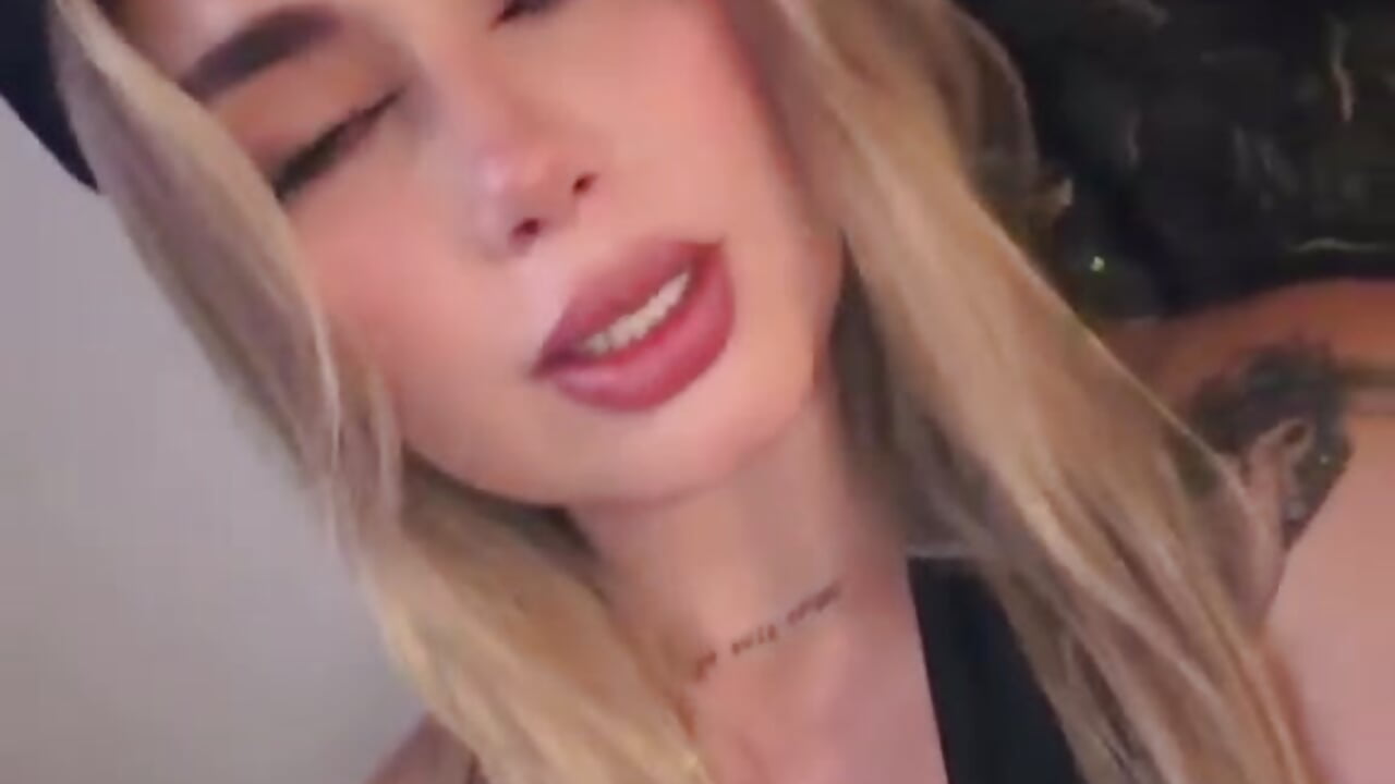 yummy ♥ - vídeo de HaslyFox modelo de câmara