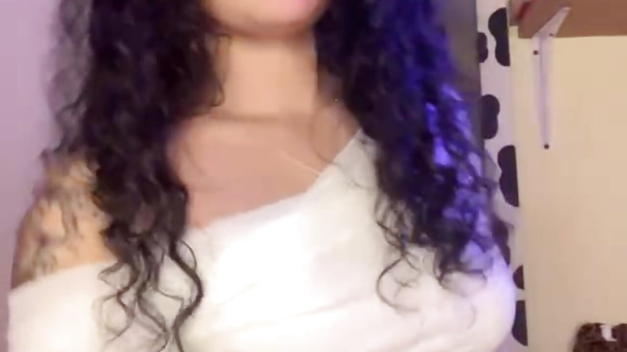 Feeling so sexy. what do you think? - neomaki主播的视频