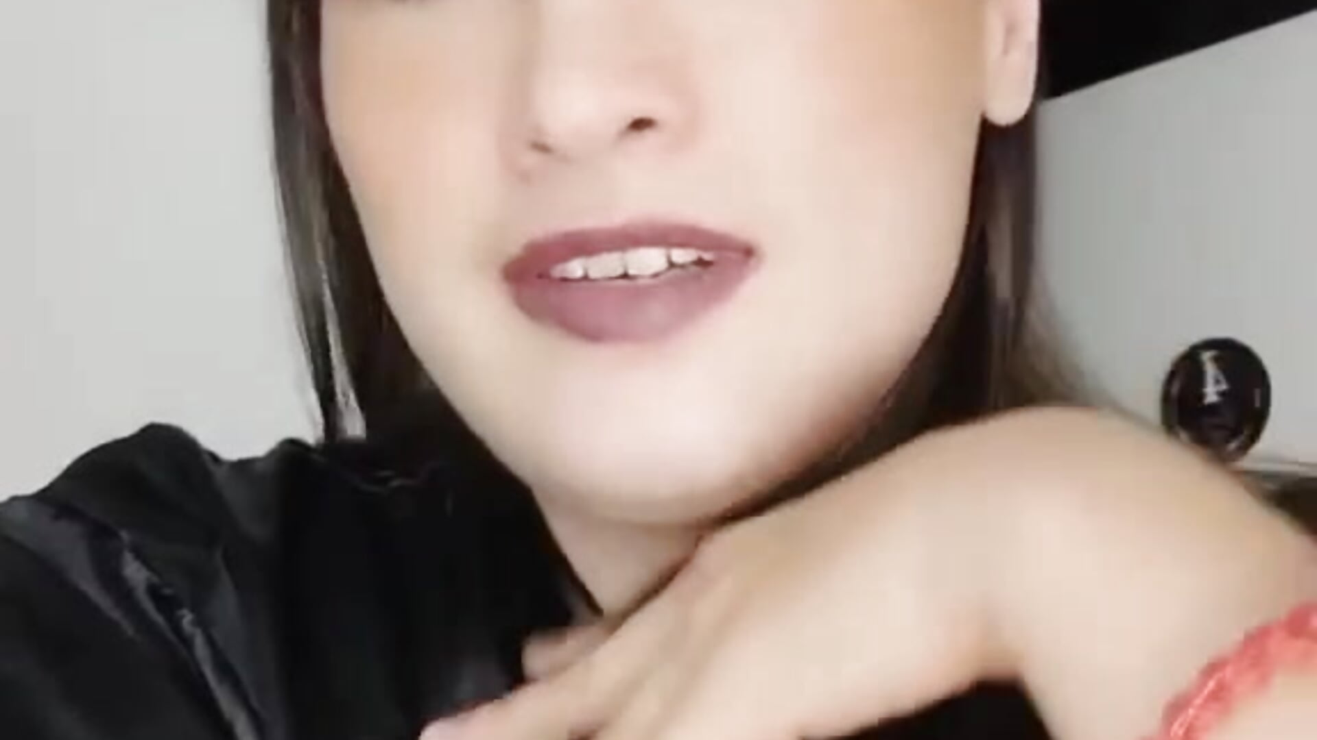 sexy valentina - video av ValentinaGreyy cam-modell