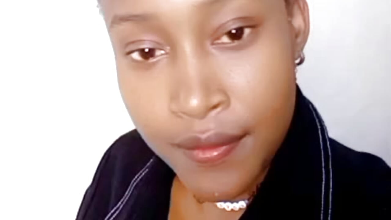 😘 - video by PrettyKemi cam model