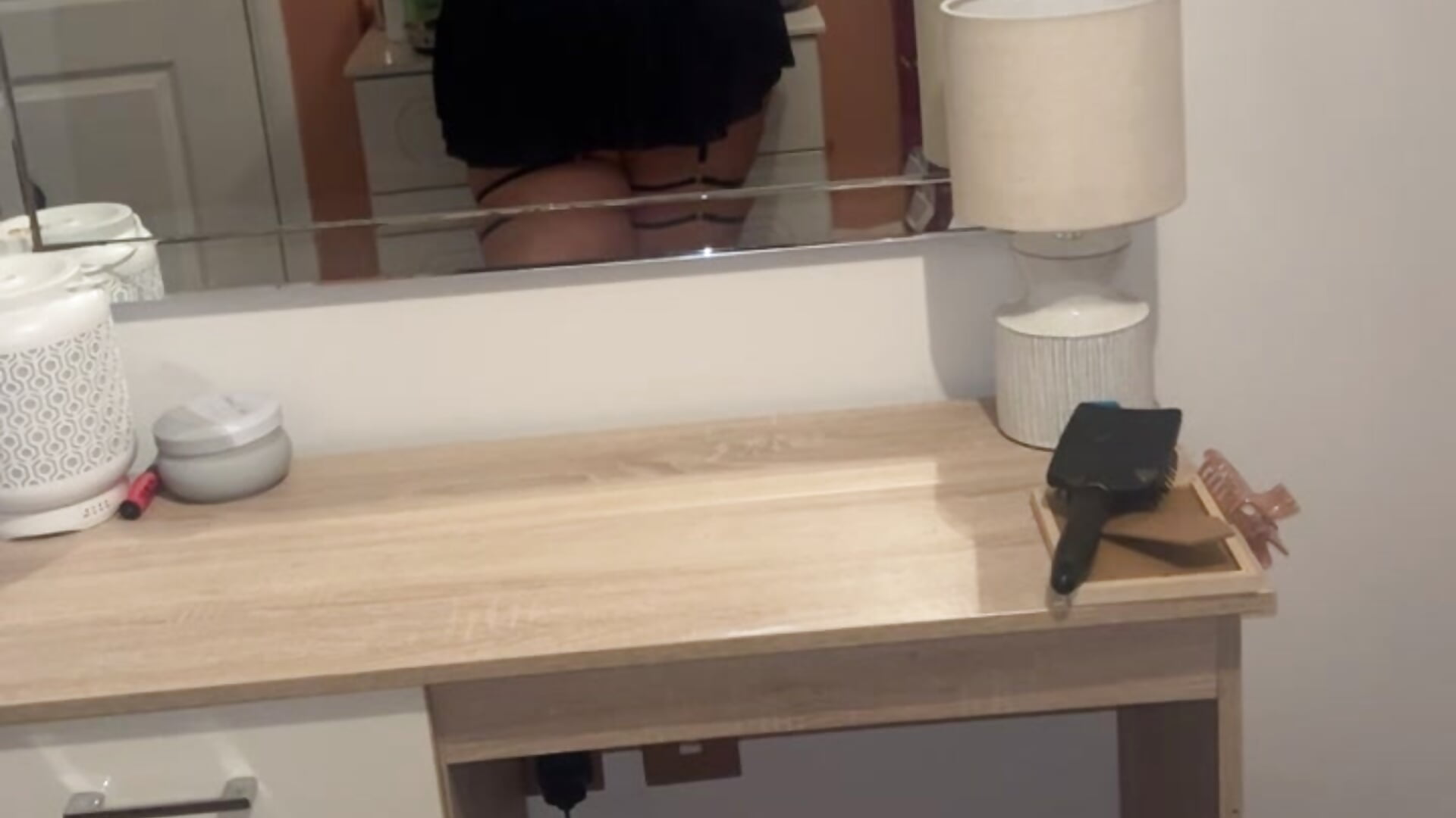 take it off for me🖤🖤 - video by LillyMaexx cam model