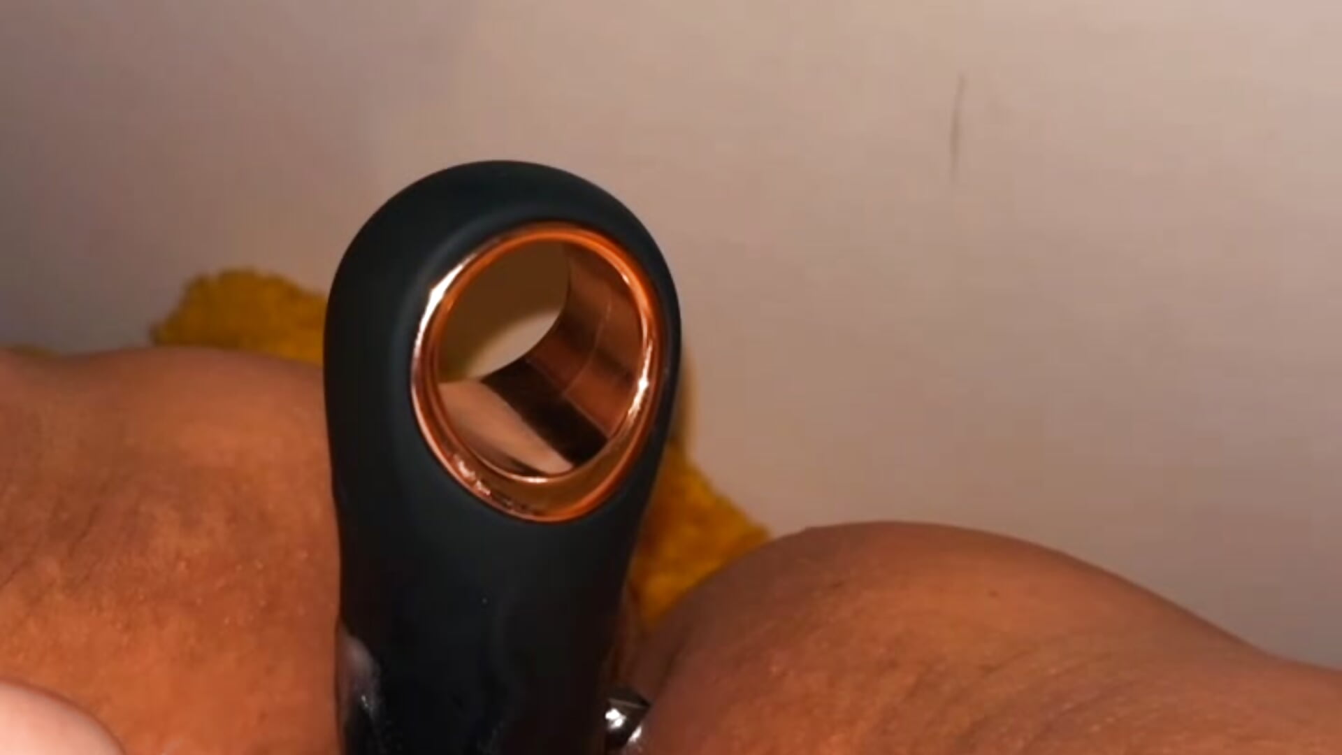 close up squirting 🫣
