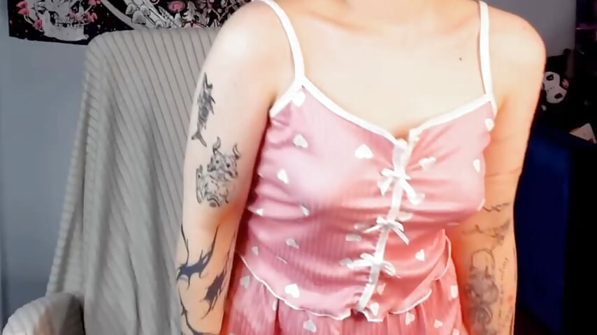 I dance a little for you - clip cu Kylie-Voss model videochat