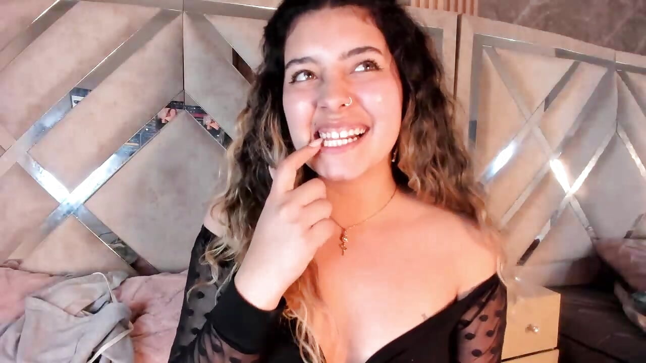 estoy – video af ChloeBelle_
