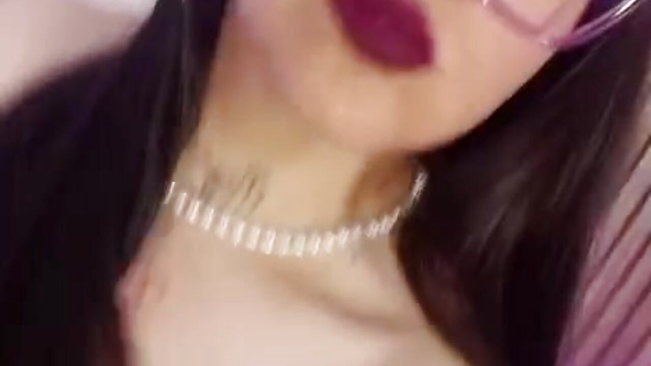 welcome to my room - clip cu LilithRossi model videochat